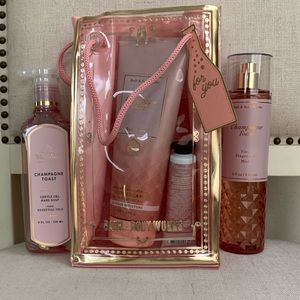 Beauty Set. Hand Cream, Body Lotion, Hand Soap, and Body Mist